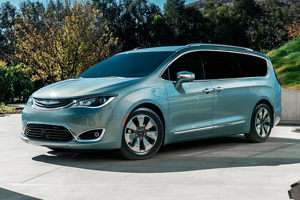 chrysler-pacifica-hybrid.jpg