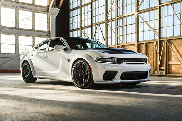 dodge-charger-srt-hellcat-redeye-frente-2021.jpg