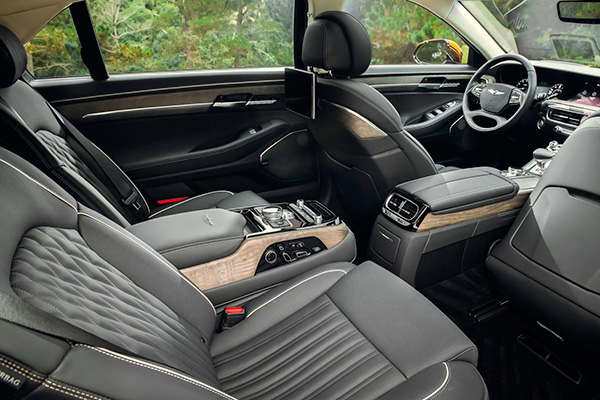 genesis-g90-2020-interior.jpg