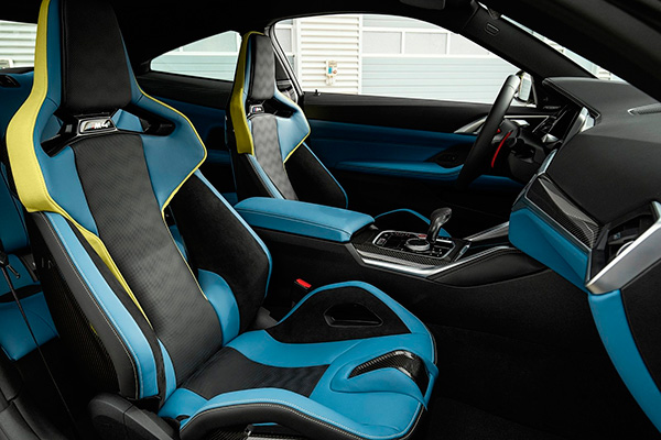 bmw-m4-competition-2021-interior.jpg