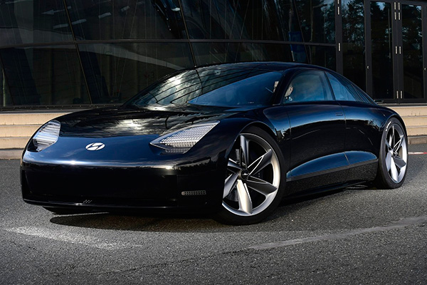 hyundai-prophecy-conceptsangyup-lee-sensuous sportiness.jpg