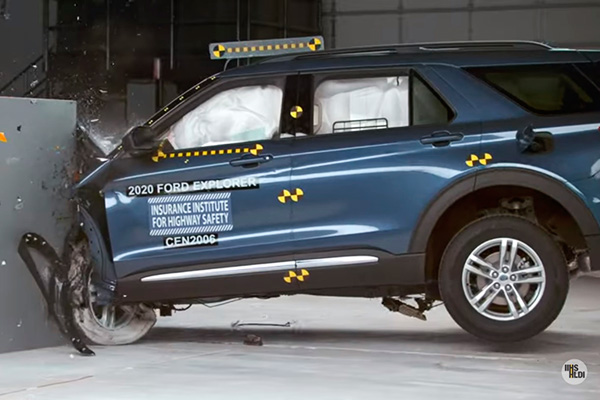 iihs-ford-explorer-2020.jpg