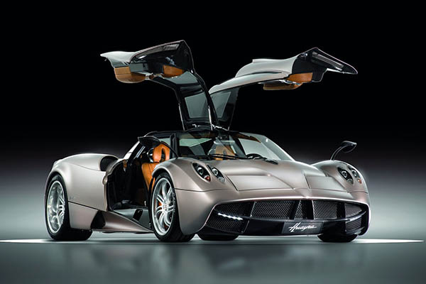 pagani-huayra-2012.jpg