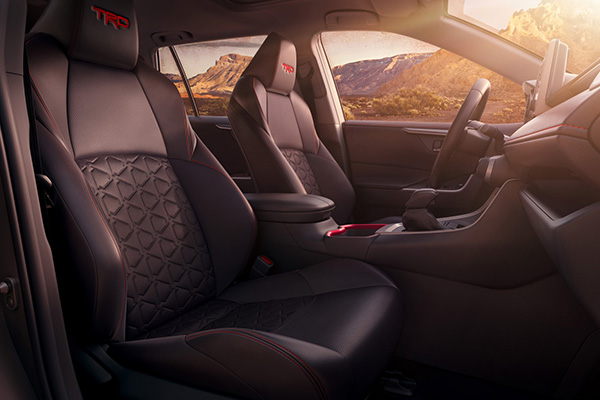 toyota-rav4-trd-off-road-2020-interior.jpg