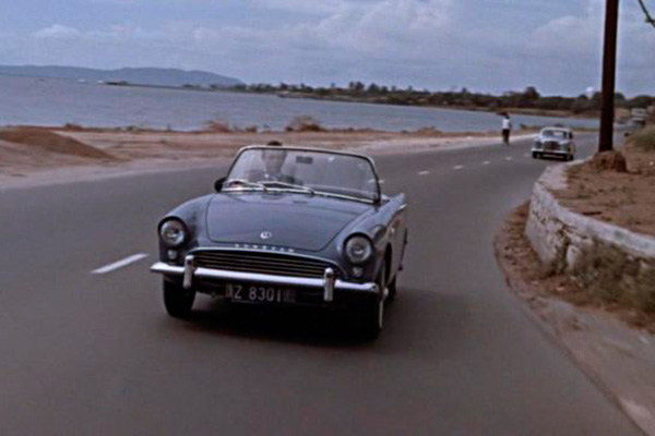 james-bond-007-sean-connery-sunbeam-alpine.jpg