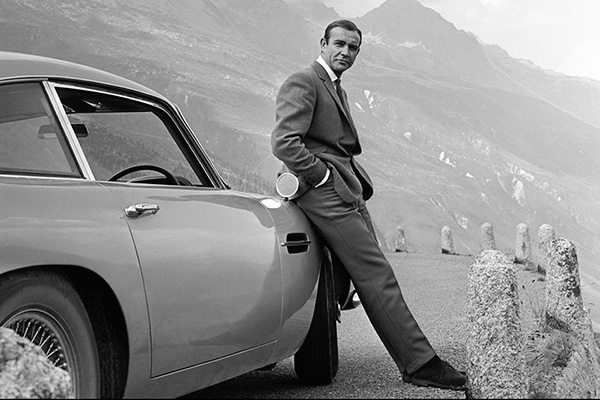 james-bond-007-sean-connery-aston-martin-db5.jpg