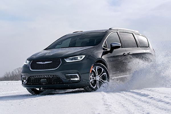 chrysler-pacifica-awd-2021-frente.2021