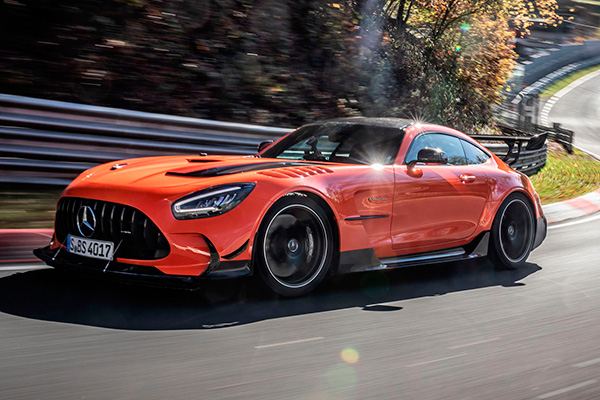 mercedes-amg-gt-black-series-nurburgring.jpg