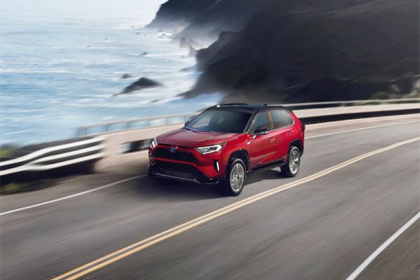 toyota-rav4-prime-2021-frente.jpg