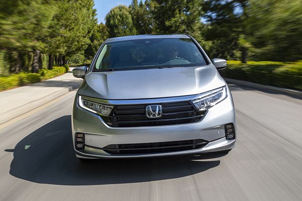 honda-odyssey-2021-frente.jpg